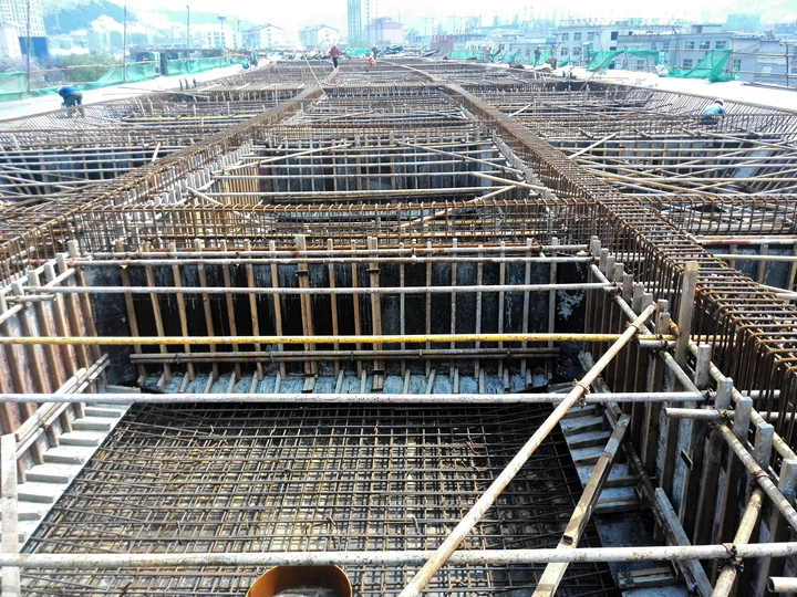 济南市二环南路道路建设糖心vlog
（东段）施工第二标段